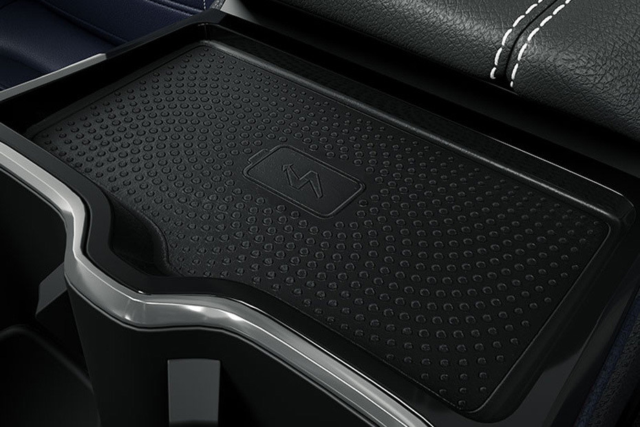 Power Accessories Outlet View of Maxus D60 MAX in UAE