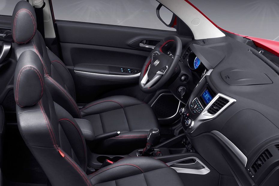 CS35 Front Seats in UAE