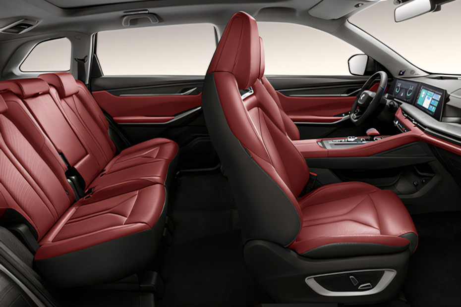 Changan CS75 Plus Front And Rear Seats Together in UAE