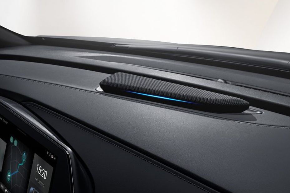 Speakers View of Changan UNI-T in UAE