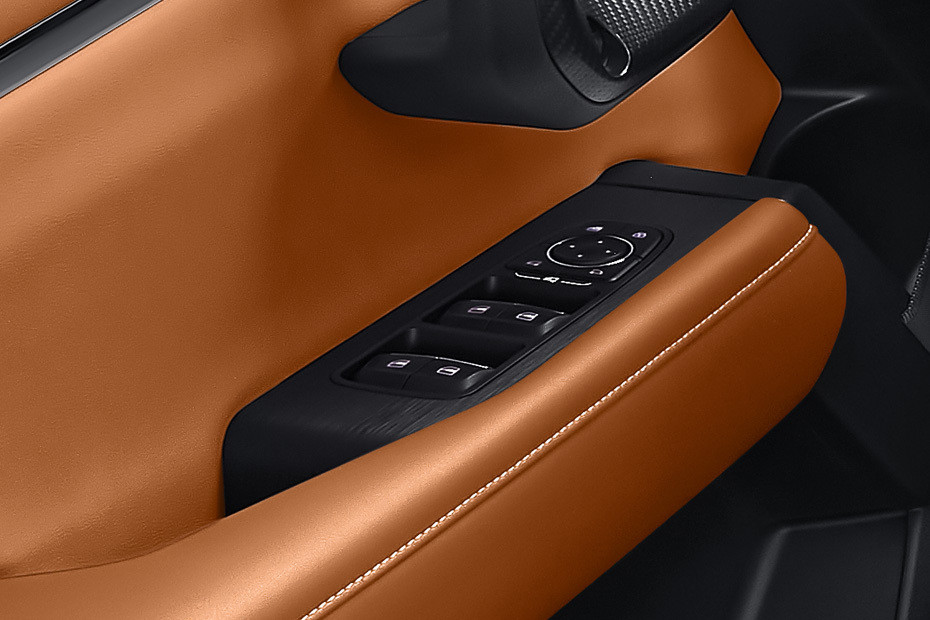 Haval H7 Drivers Side In Side Door Controls in UAE