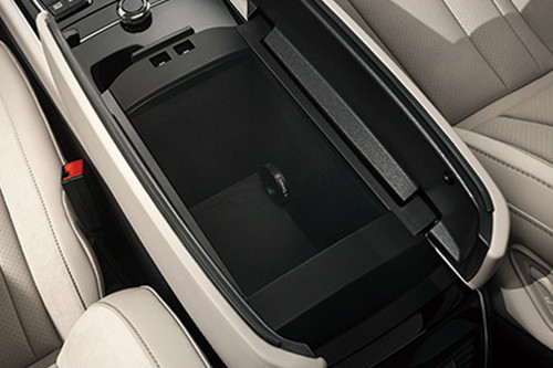 GA8 Front Center Divider