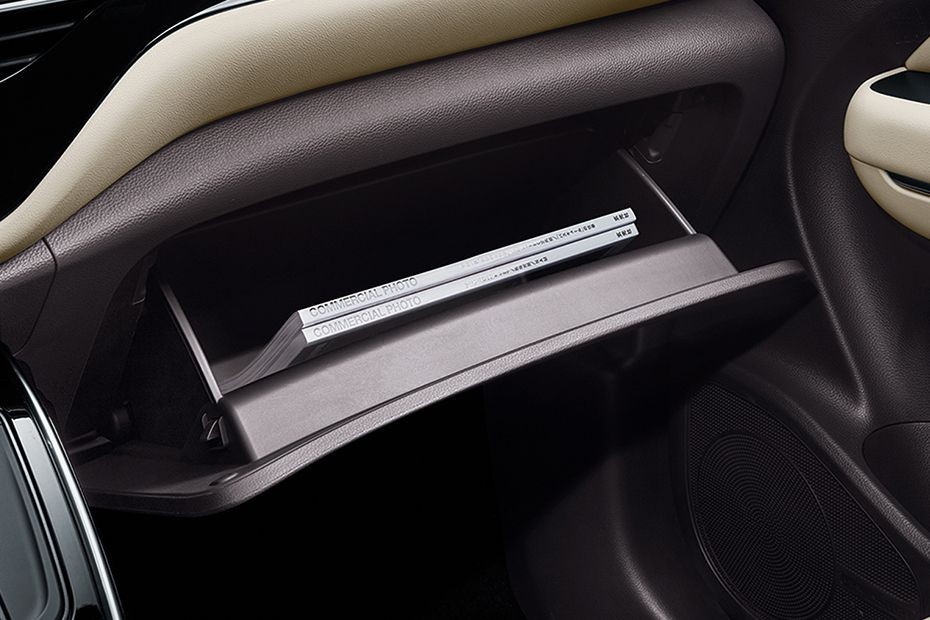 GAC GN6 Glove Box Open in UAE