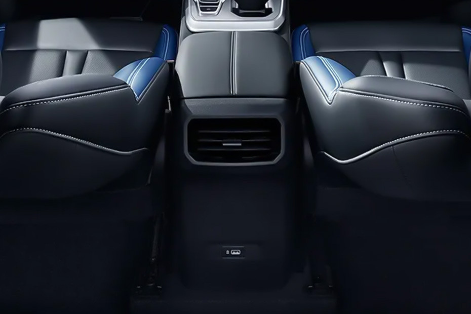 GS3 EMZOOM Rear AC Controls GS3 EMZOOM Rear AC Controls