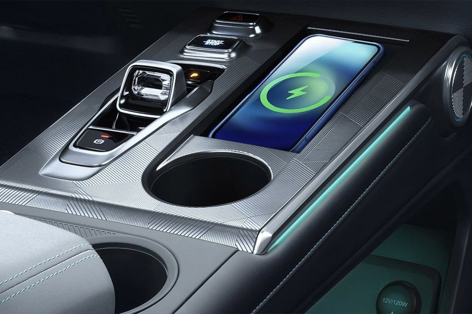 Center Controls of GAC EMKOO HEV in UAE