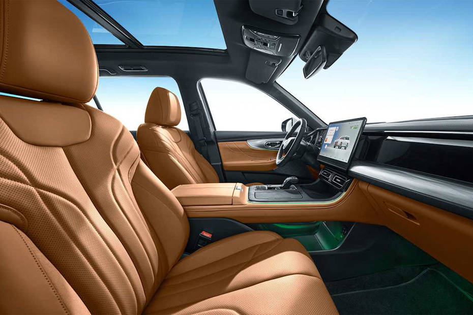 GS8 Traveller Front Seats GS8 Traveller Front Seats