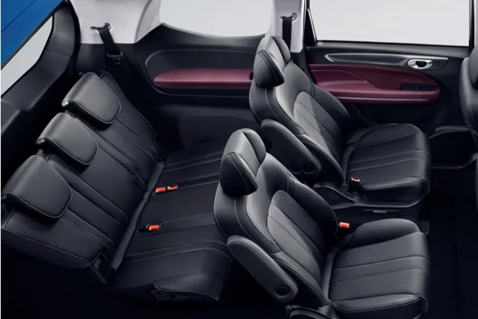 GAC M6 Pro Rd Row Seat in UAE