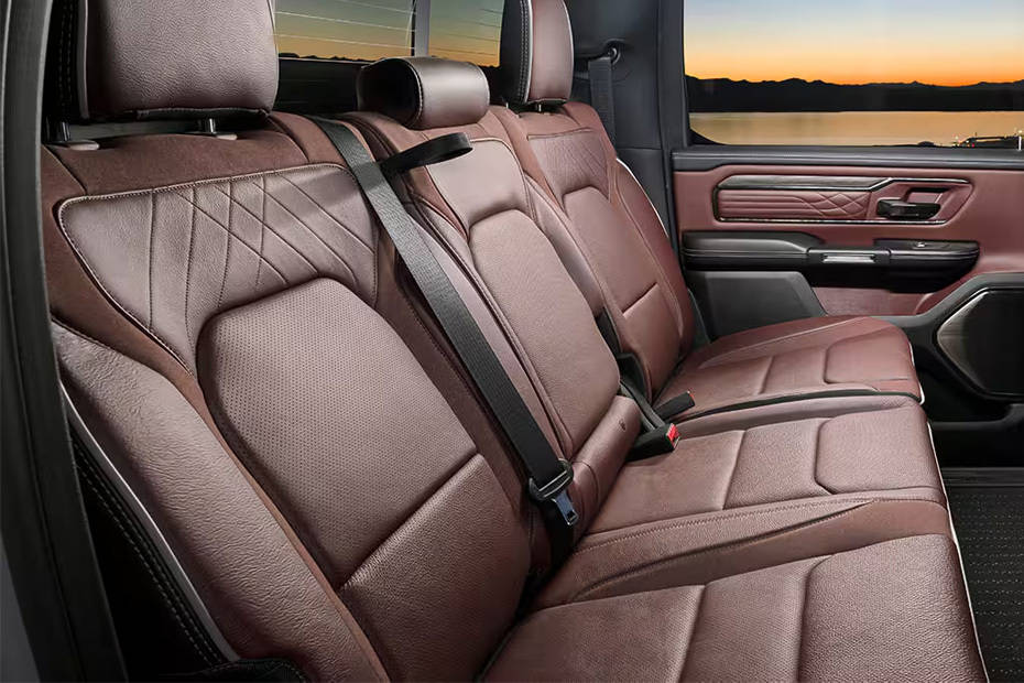 RAM 1500 2026 Rear Seats RAM 1500 2026 Rear Seats