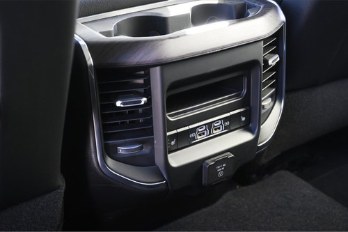 2500 2026 Rear AC Controls