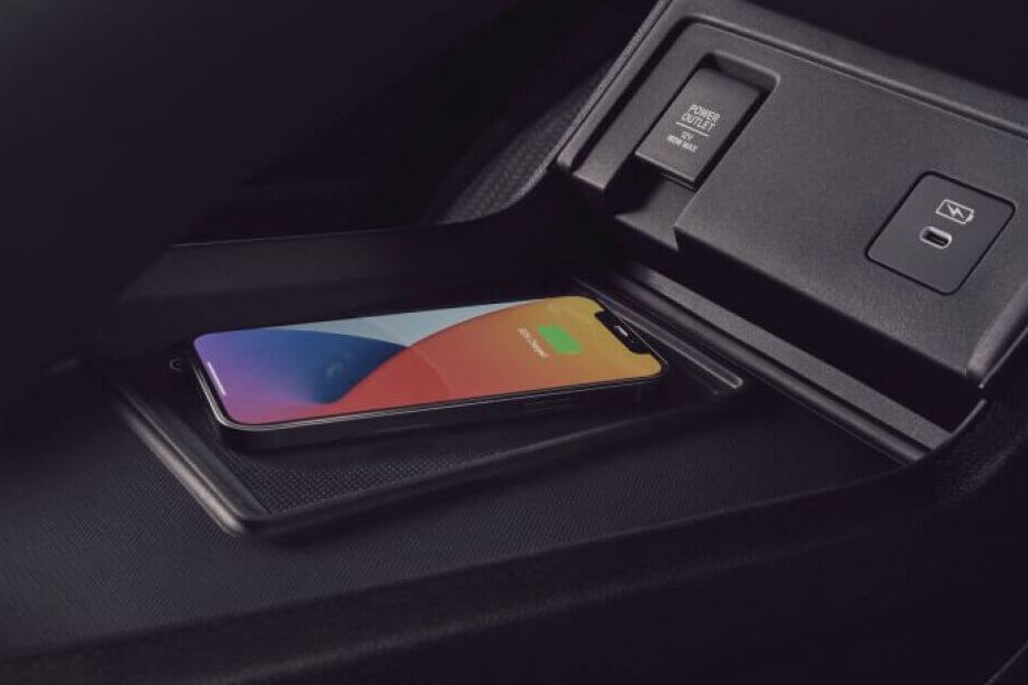 Power Accessories Outlet View of Acura RDX in UAE