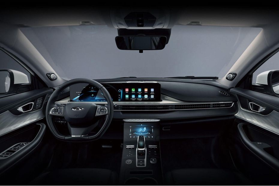 Dashboard View of  Tiggo 8 Pro in UAE