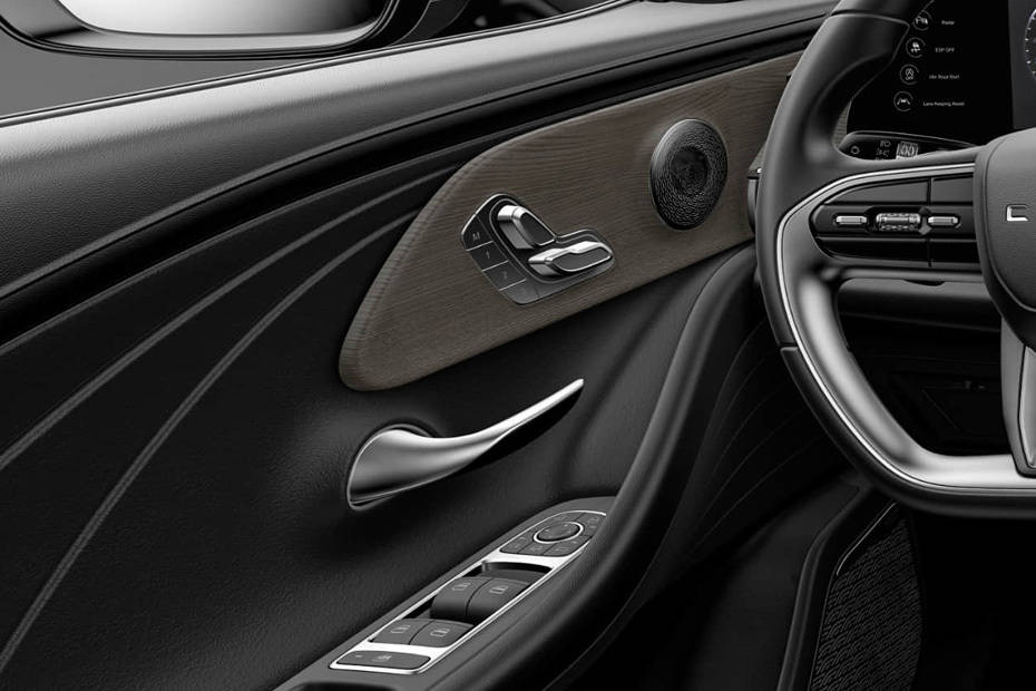 Chery Arrizo 8 Inside Of Drivers Side Open Door Chery Arrizo 8 Inside Of Drivers Side Open Door