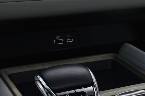 Power Accessories Outlet View of Chery Arrizo 8