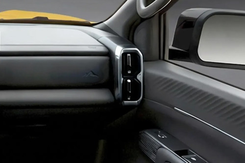 Rely R08  Front Side Ac Vents