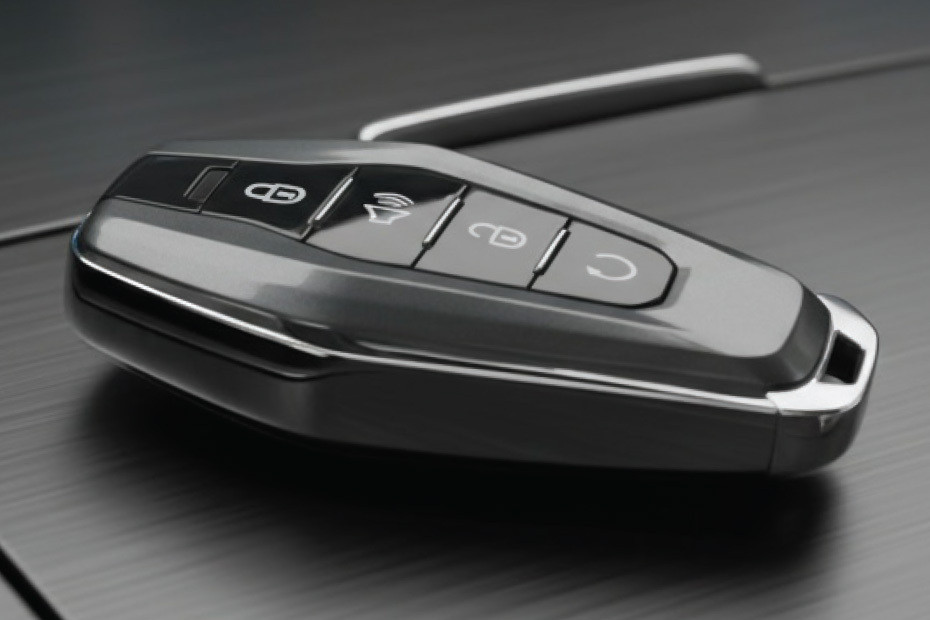 Chery Rely R08  Keychain Fob in UAE