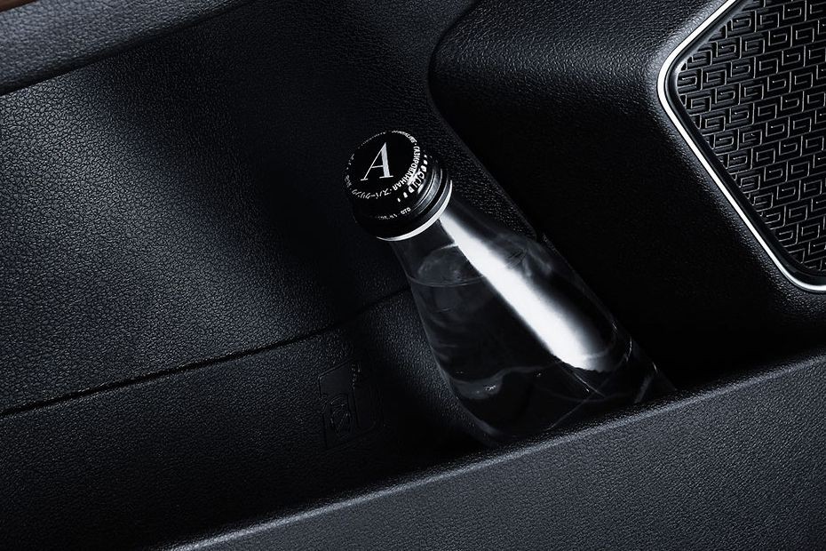 Side Bottle Holder of Emgrand GS Sport(2017-2023) in UAE