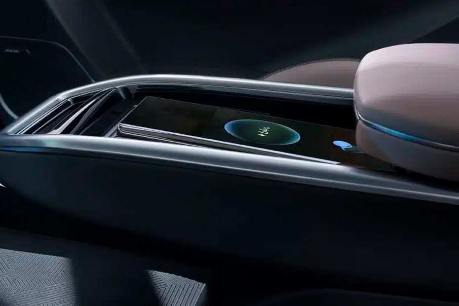 Power Accessories Outlet View of Geely Geometry-c in UAE