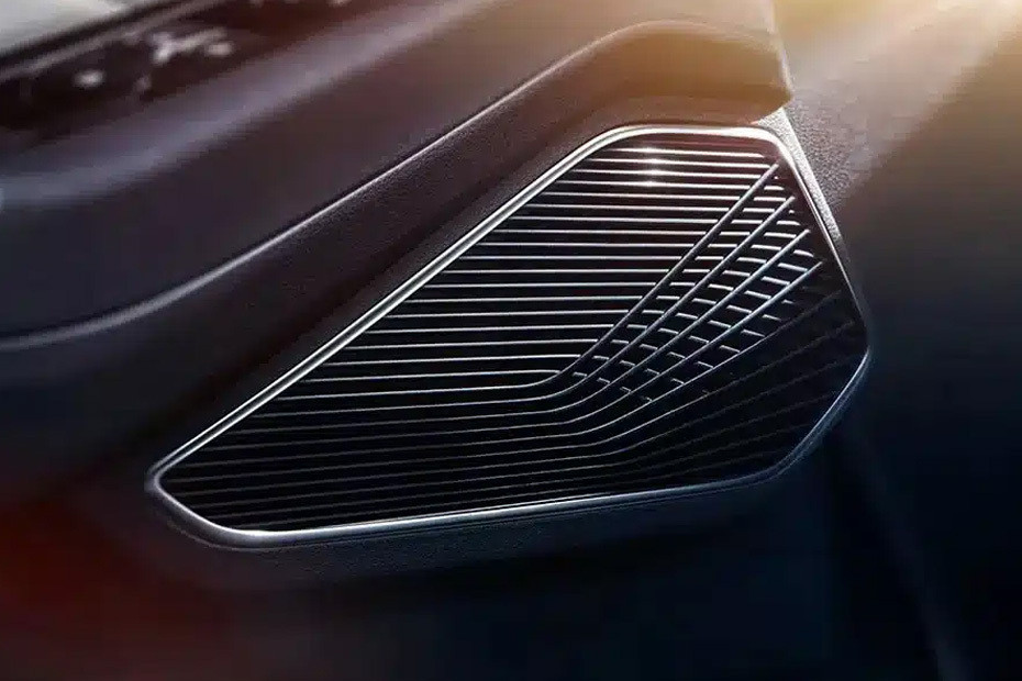 Speakers View of Geely Emgrand