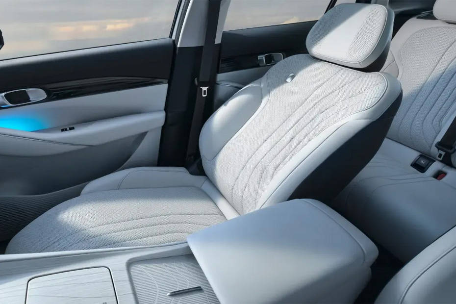 EX5 Front Seats EX5 Front Seats