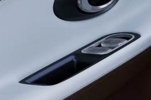 JAC E30X Drivers Side In Side Door Controls