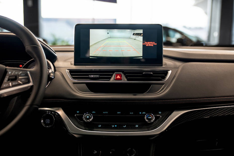 S3 Pro Parking Assist S3 Pro Parking Assist