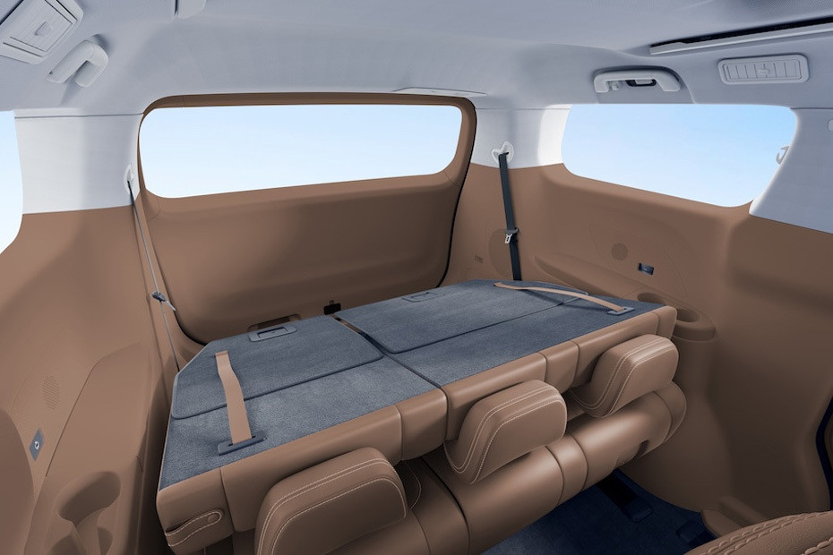 Folding Seats of JAC RF8 in UAE