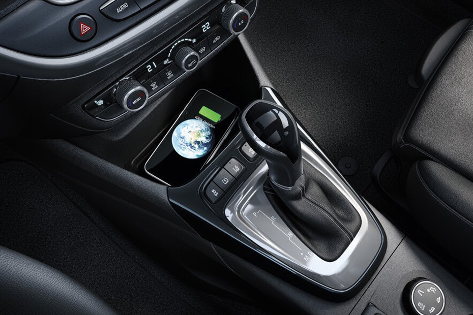 Power Accessories Outlet View of Opel Crossland in UAE