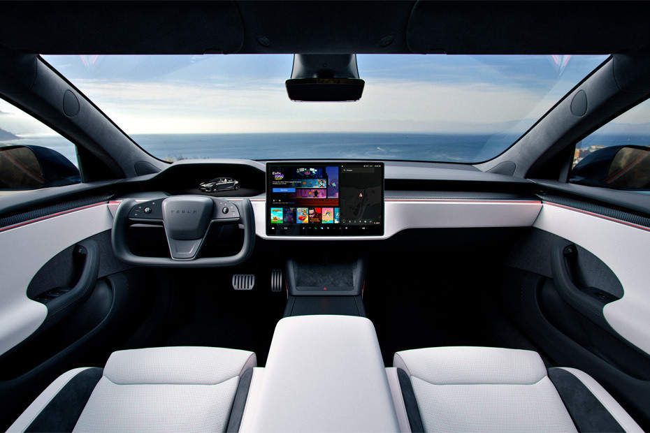 Dashboard View of Model S