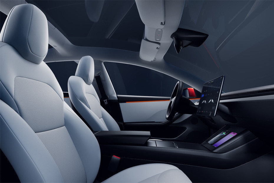 Model 3	 Front Seats Model 3	 Front Seats