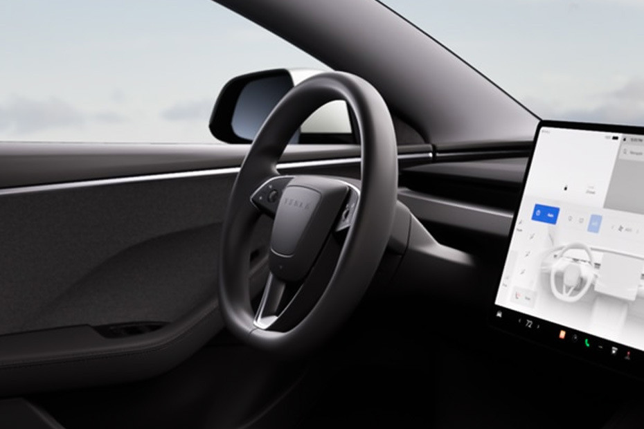 Tesla Model 3	 Steering Wheel in UAE
