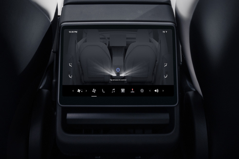 Model Y Rear AC Controls Model Y Rear AC Controls