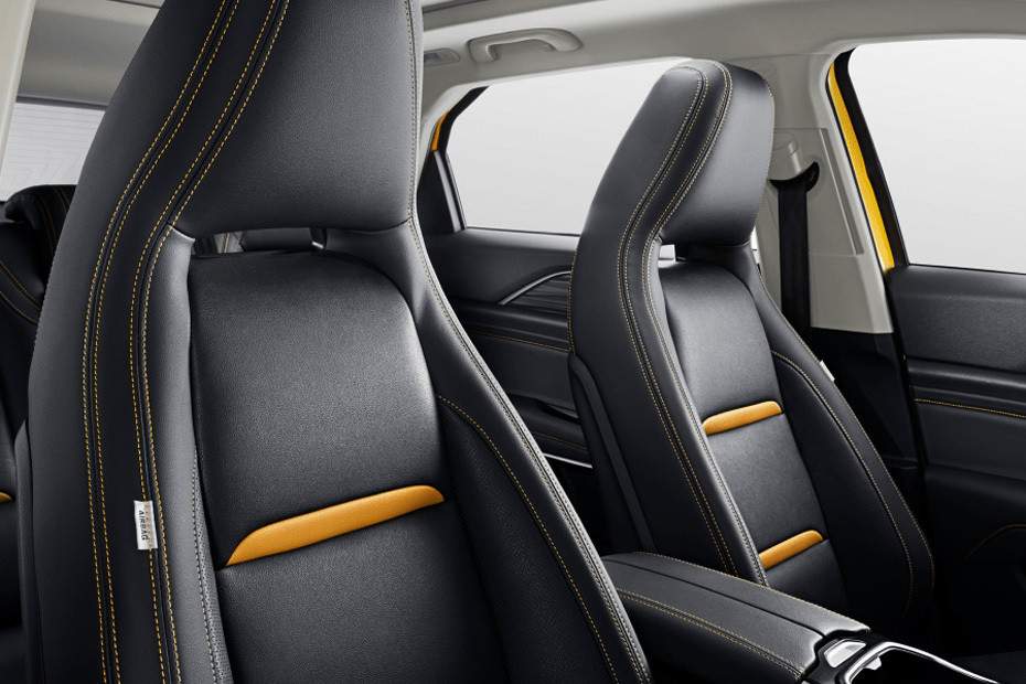 T77 Front Seats in UAE