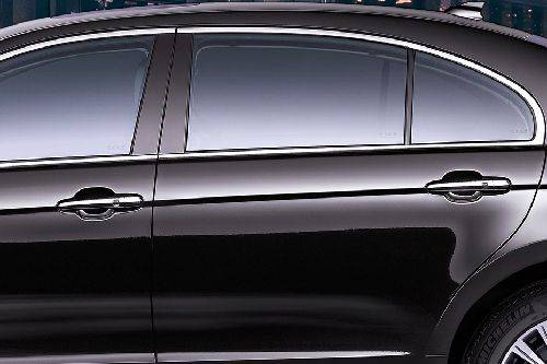 H7 Door handle