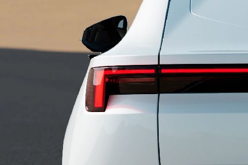4 Tail light