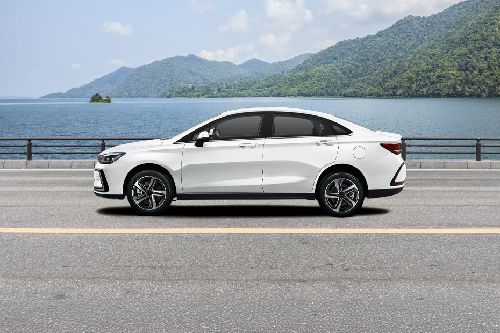 U5 Plus Side view