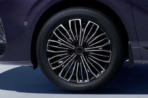 V9 Wheel