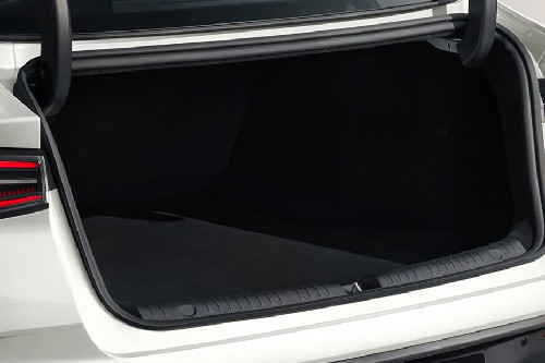 Trunk Open Closer View of Seal 6