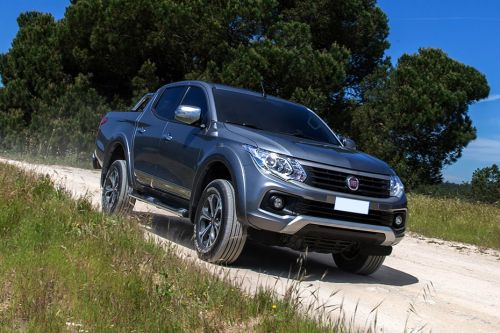 Fiat Fullback Front Medium View