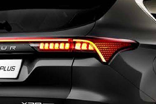 X70 Plus Tail light