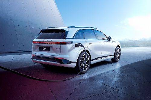 G9 Rear angle view