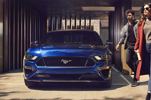 Ford Mustang EcoBoost Fastback 2024 UAE
