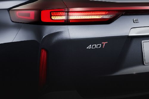 VX (2023-2024) Tail light