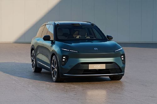 NIO EL8 Front Medium View