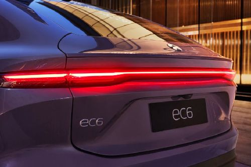 EC6 Tail light