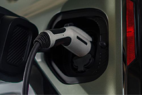 Gas Cap Open of HUMMER EV