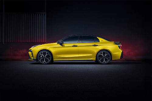 03 Plus Side view
