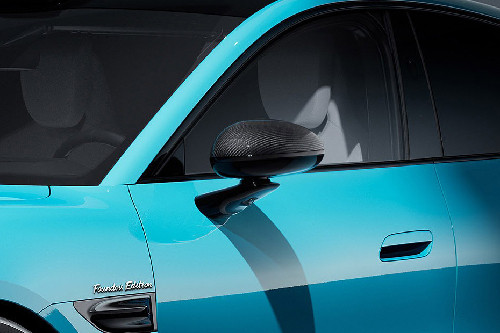 Xiaomi SU7 Drivers Side Mirror Front Angle