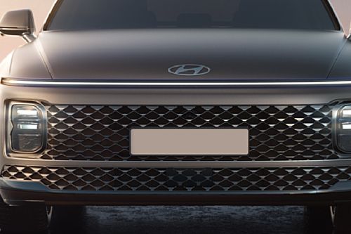 Azera Grille View