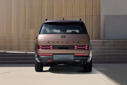 Full Rear View of Hyundai Santa Fe