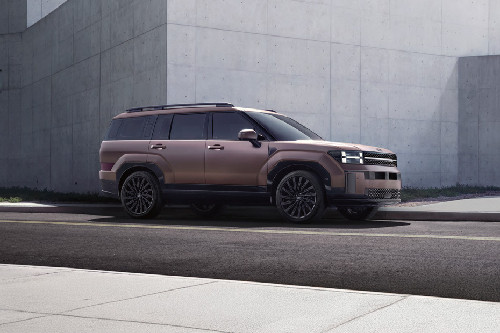Santa Fe Medium Angle Front View